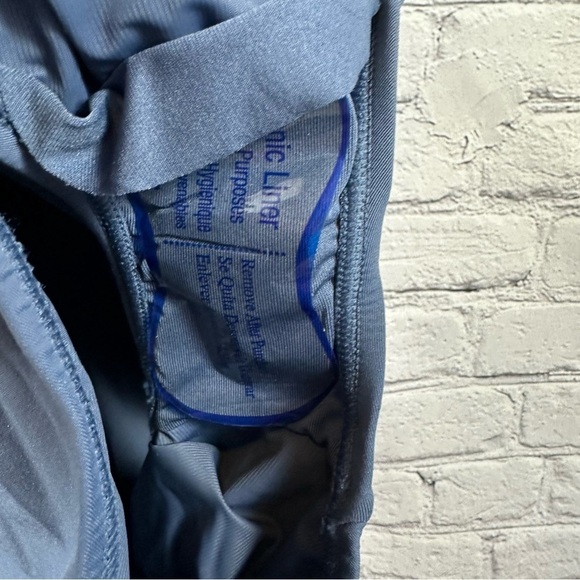 Coco Reef Contours Ruffle Patented Shapemaker® Bandeau One Piece Swimsuit 14/38C - Picture 8 of 8